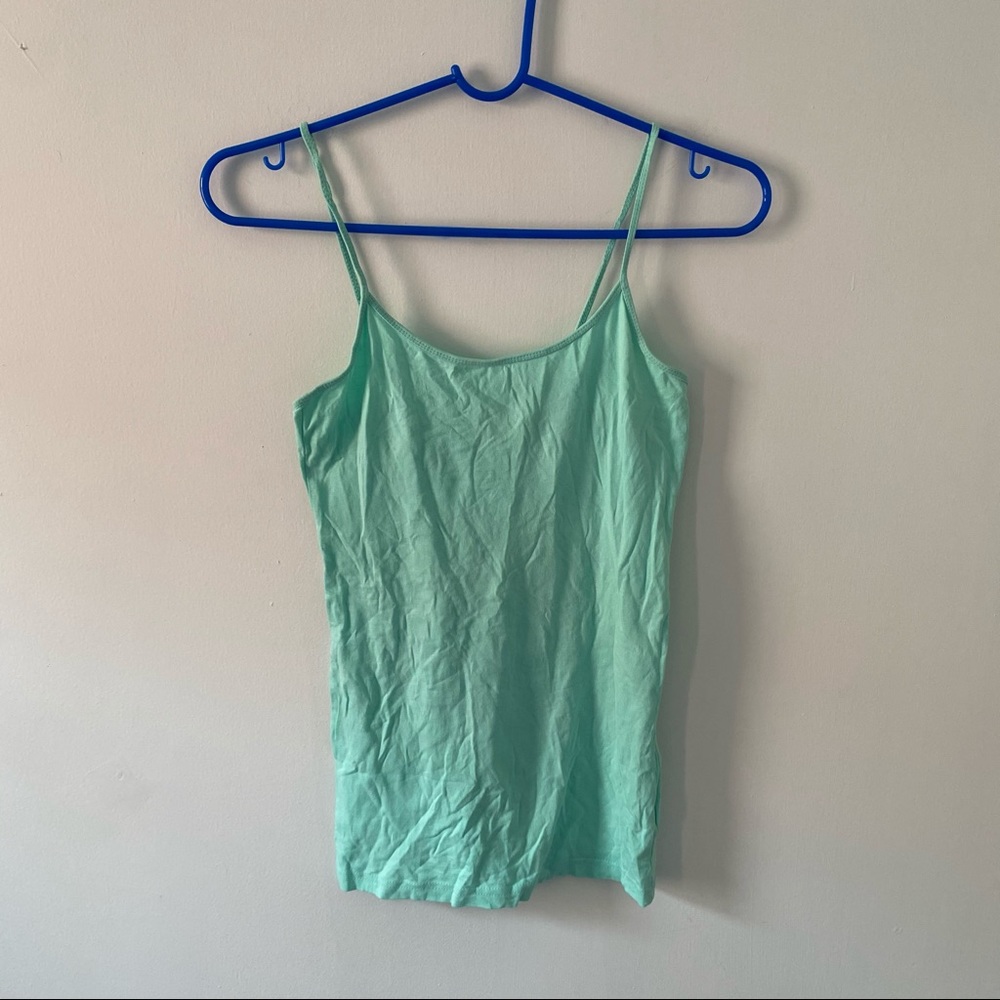 Forever 21 green cami tank top spaghetti straps